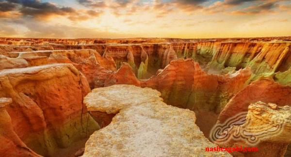 تورهای داخلی و پروازهای خارجی خسروان سیر