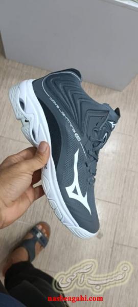 کتونی خارجی