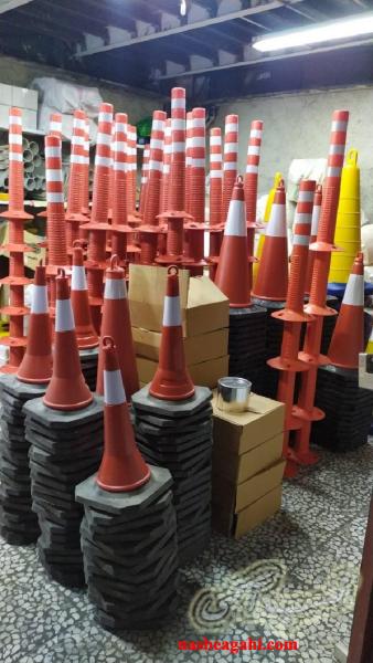 تولید کننده علائم و تجهیزات ترافیکی و پارکینگی