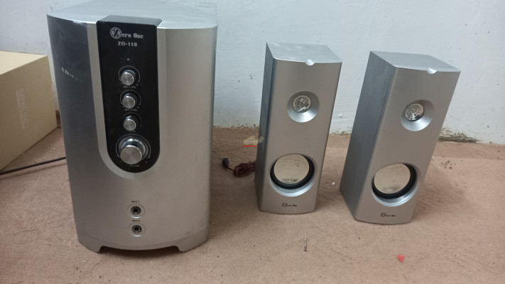 دو عدد اسپیکر کامپیوتر