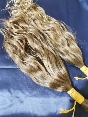 خریدار بی واسطه موی طبیعی