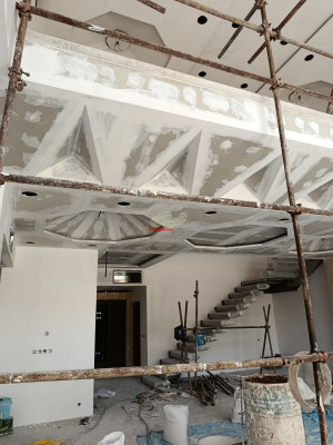 بتونه درزگیری و نقاشی ساختمان