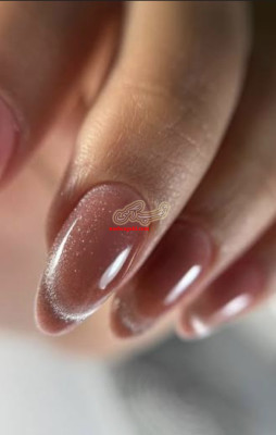 کاشت و ترمیم ناخن با تخفیف