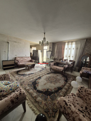 آپارتمان 84 متری تک واحدی سنددار فردیس