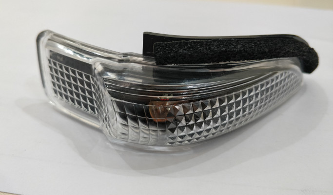 راهنمای آینه سمت راست تویوتا کرولا 2015 ژاپن