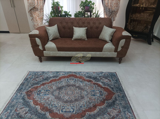 مبل راحتی دو رنگ طرح دار جذاب